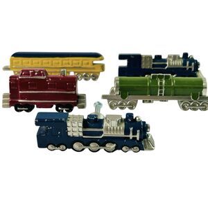 Pottery Barn Kids Train Drawer Pulls Lot 5 Metal Engine Caboose Tanker Passenger